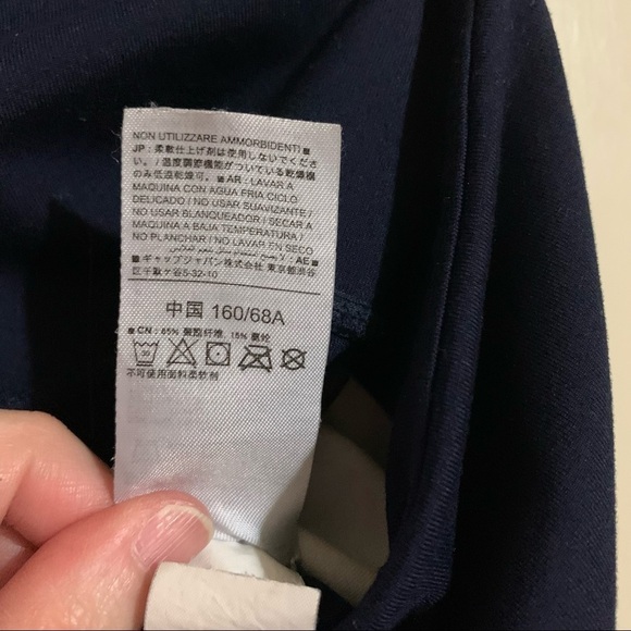 GapFit Athletic Soft Comfortable Yoga Navy Floral Print Leggings. Size XS - Picture 11 of 12